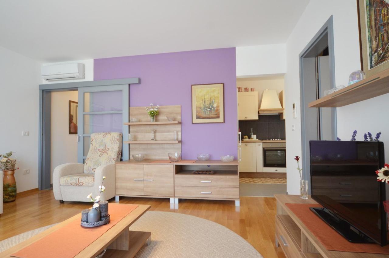 Apartment Emma Rovinj Exterior foto